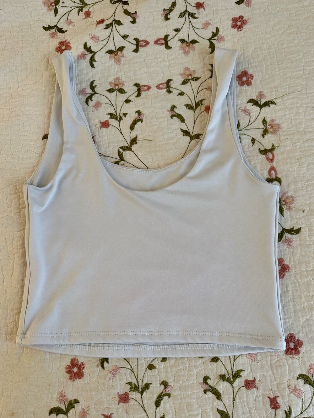 🤍 Gaze White Crop Tank Top Size S Stretch Minimalist Athleisure Casual Boutique. - Picture 4 of 8